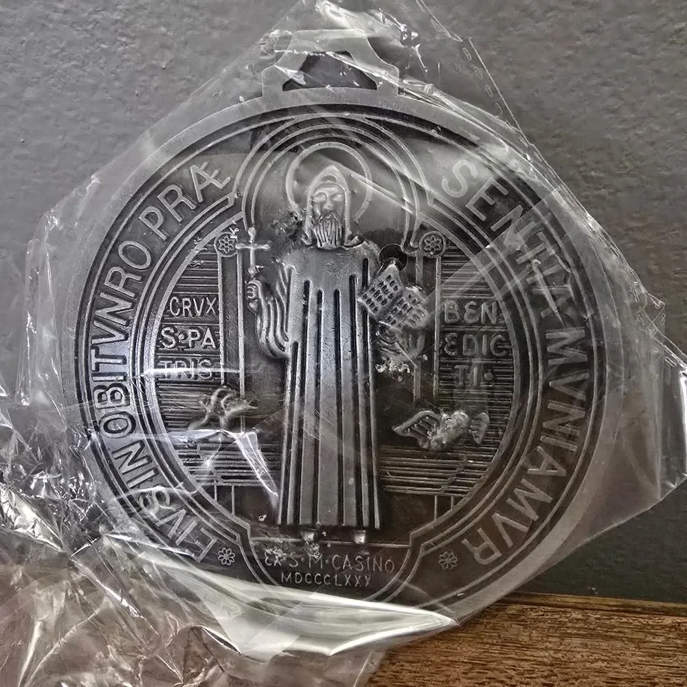Catholic St Benedict Large 5” Medal 5oz Silver Color NEW Wall Hanger Decor